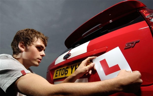 How apps and simulators can help learner drivers pass their test