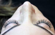 How To Take Care of Eyelashes